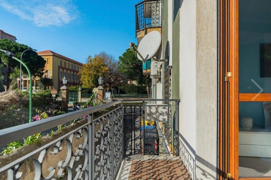 Appartamento 100Mt Dal Mare Loano Buitenkant foto
